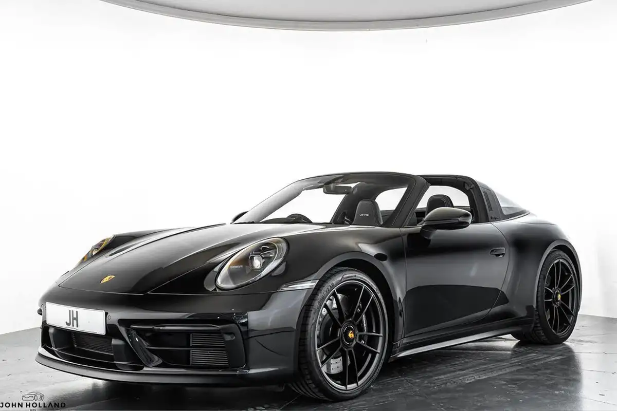 2022-porsche-911-30-targa-4-gts-pdk-big-5