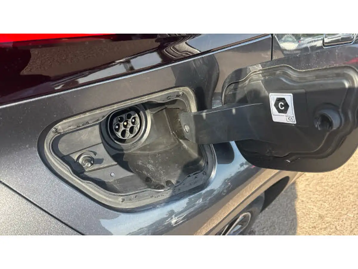 2024-toyota-c-hr-20-vvt-i-excel-220bhp-plug-in-tech-pack-big-30