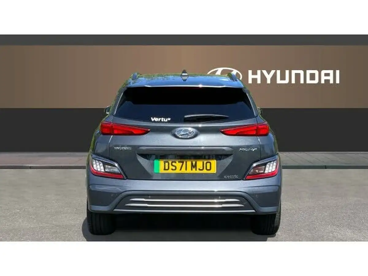 2022-hyundai-kona-e-premium-204ps-64kwh-7kw-obc-big-5