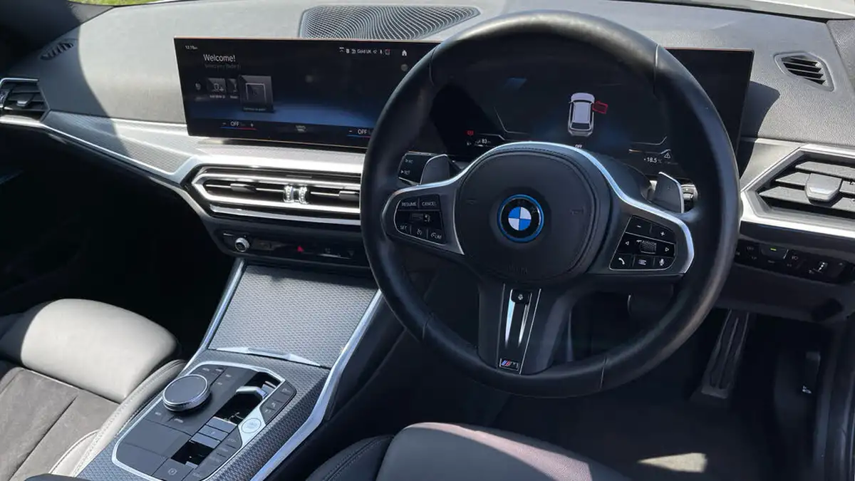 2022-bmw-3-series-20-330e-m-sport-touring-5d-big-8