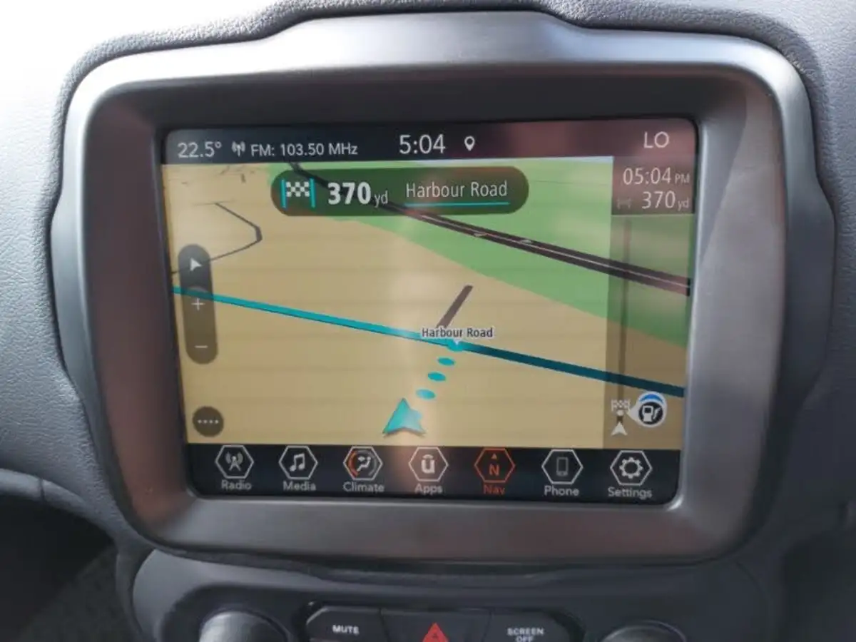 2022-jeep-renegade-13-gse-night-eagle-big-9