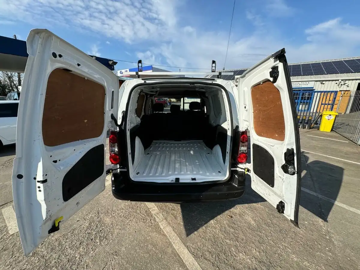 2018-citroen-berlingo-16td-l1-850-enterprise-special-edition-panel-big-12