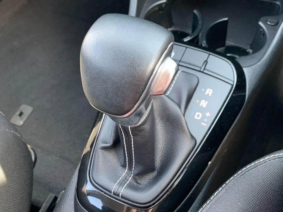 2021-kia-picanto-10-2-auto-seq-big-8