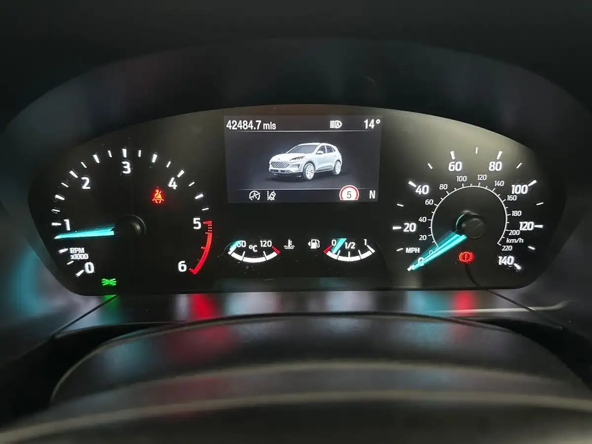 2020-ford-kuga-15-titanium-big-17