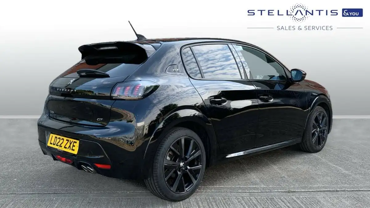 2022-peugeot-208-12-puretech-gt-premium-130bhp-eat8-big-2