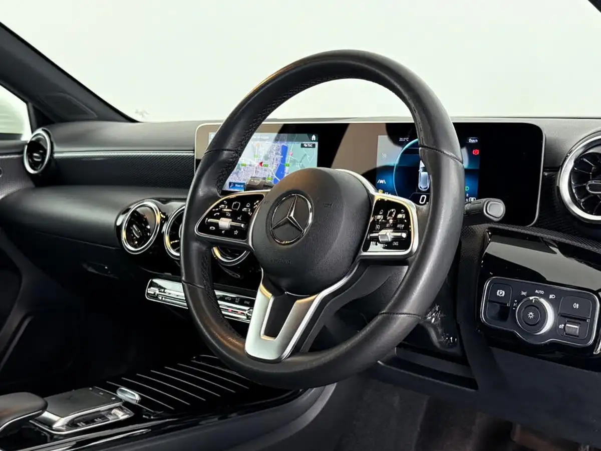 2018-mercedes-benz-a-class-15d-a180d-sport-116ps-executivess-hatchback-5d-7g-dct-big-13