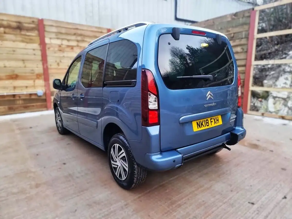 2018-citroen-berlingo-16bluehdi-multispace-feel-102ps-ss-etg6-big-12