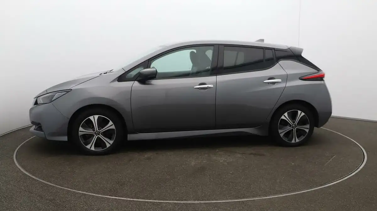 2021-nissan-leaf-e-n-connecta-big-56