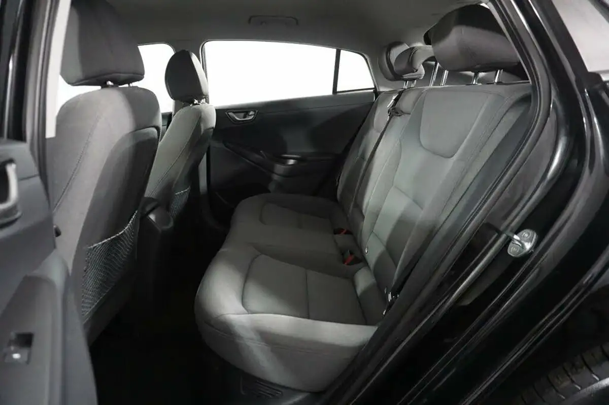 2021-hyundai-ioniq-16-gdi-premium-se-hybrid-big-18
