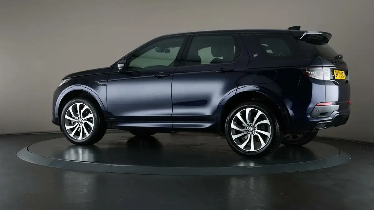 2021-land-rover-discovery-sport-15-p300e-r-dynamic-hse-big-74
