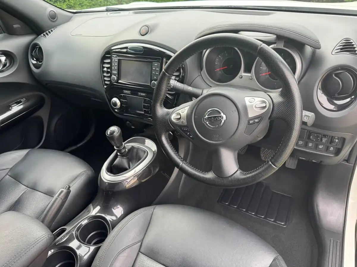 2017-nissan-juke-12-tekna-ss-big-15