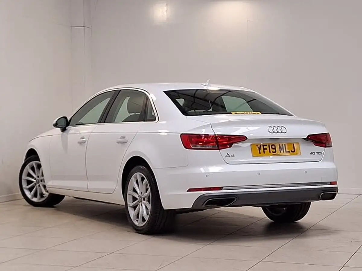 2019-audi-a4-20-40-tdi-sport-big-1