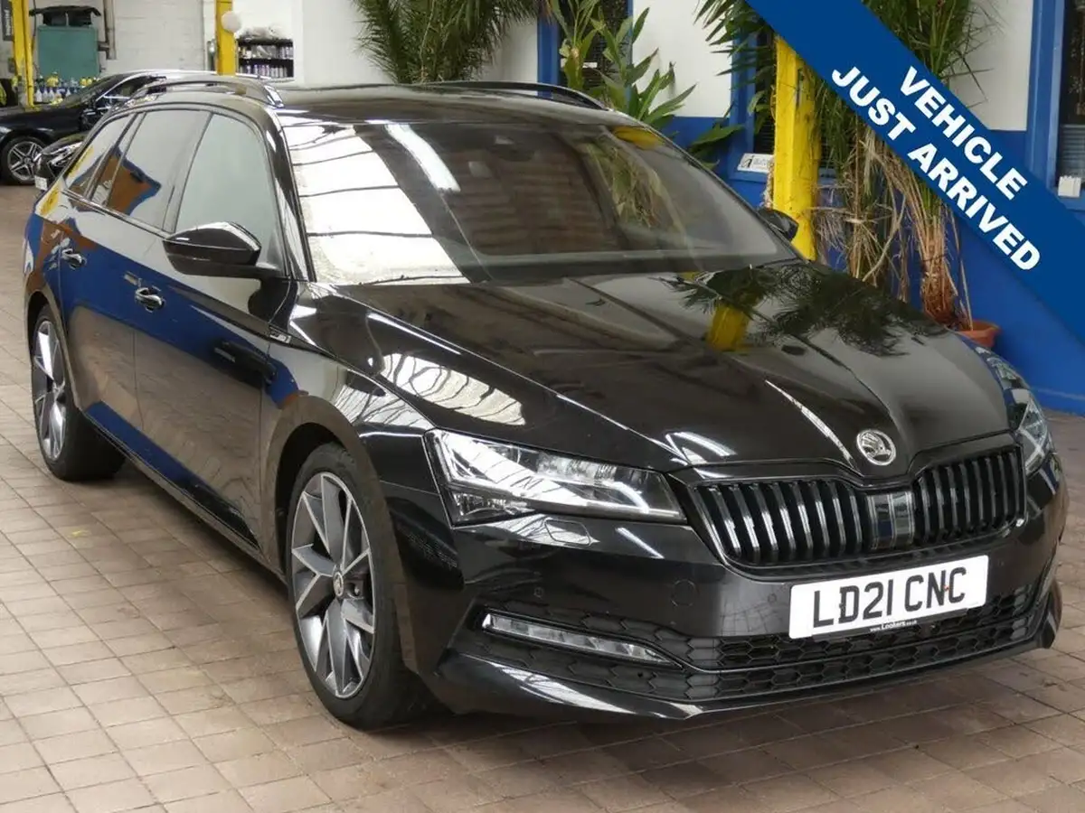2021-skoda-superb-15-tsi-sportline-plus-estate-big-0