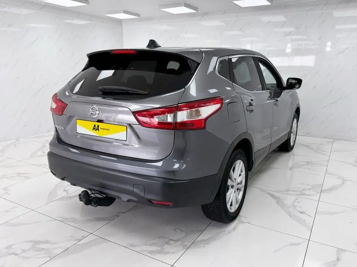 2015-nissan-qashqai-12-acenta-dig-t-115ps-big-9