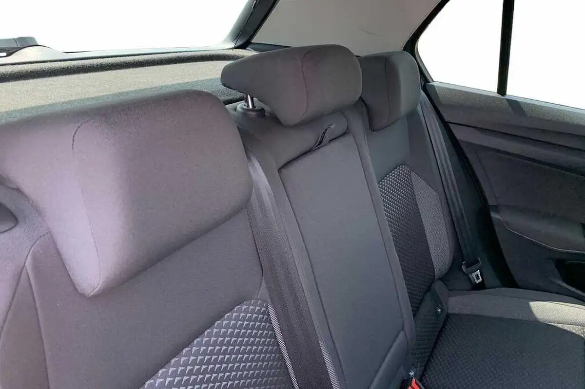 2022-volkswagen-golf-15-tsi-active-150ps-big-7