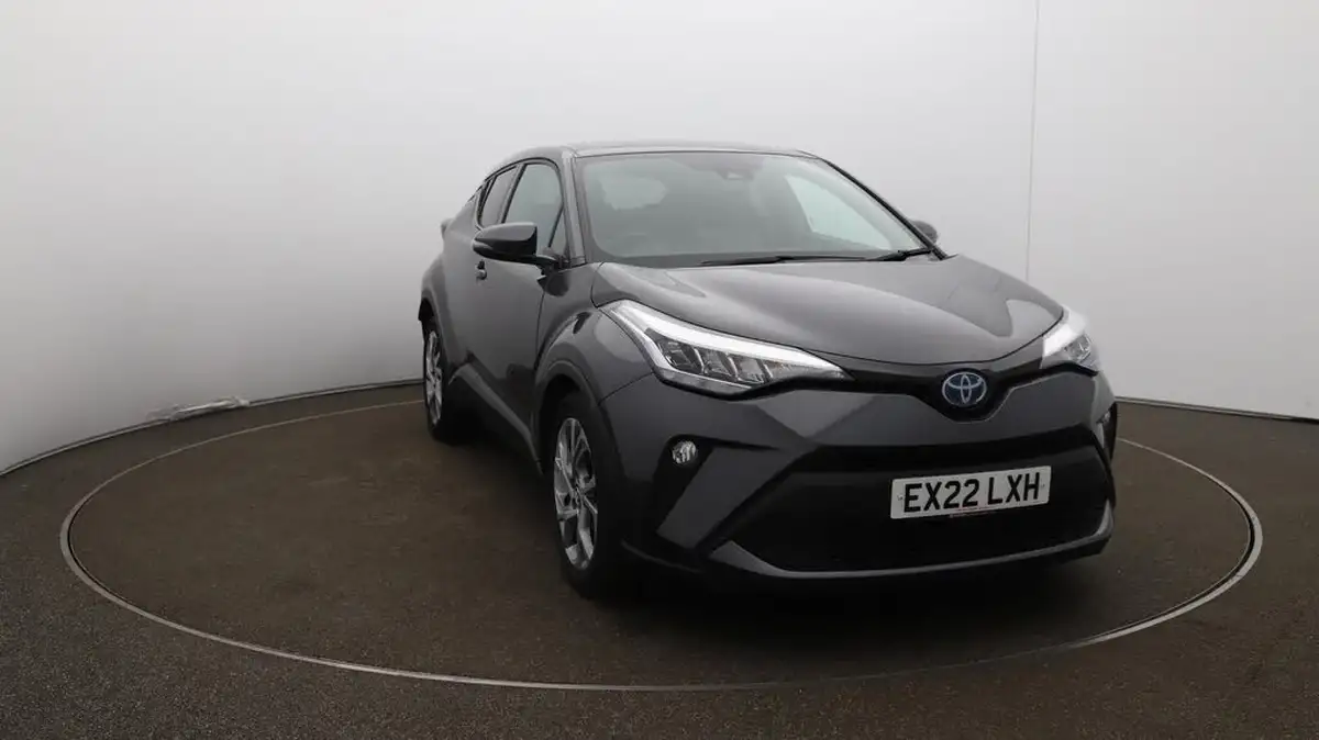 2022-toyota-c-hr-18-vvt-i-design-big-40