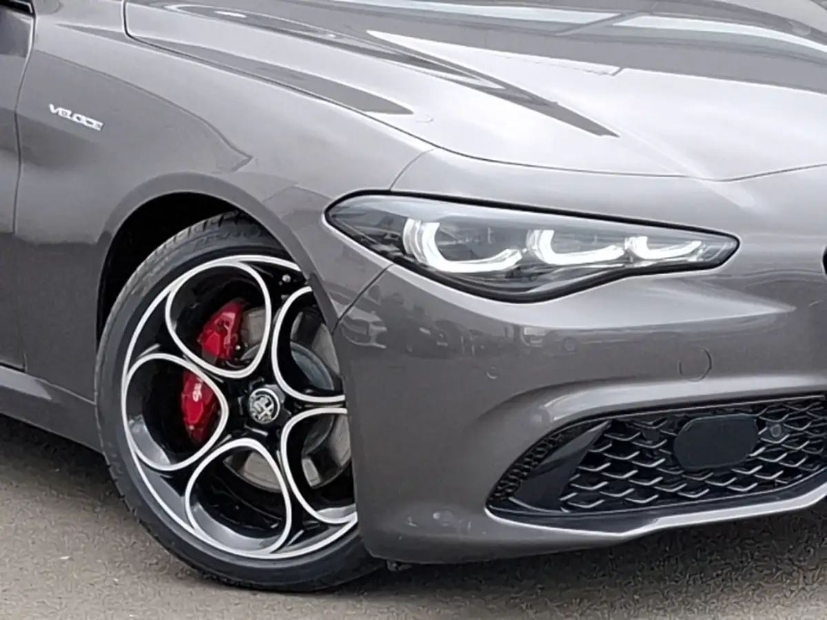 2025-alfa-romeo-tonale-13-veloce-big-8