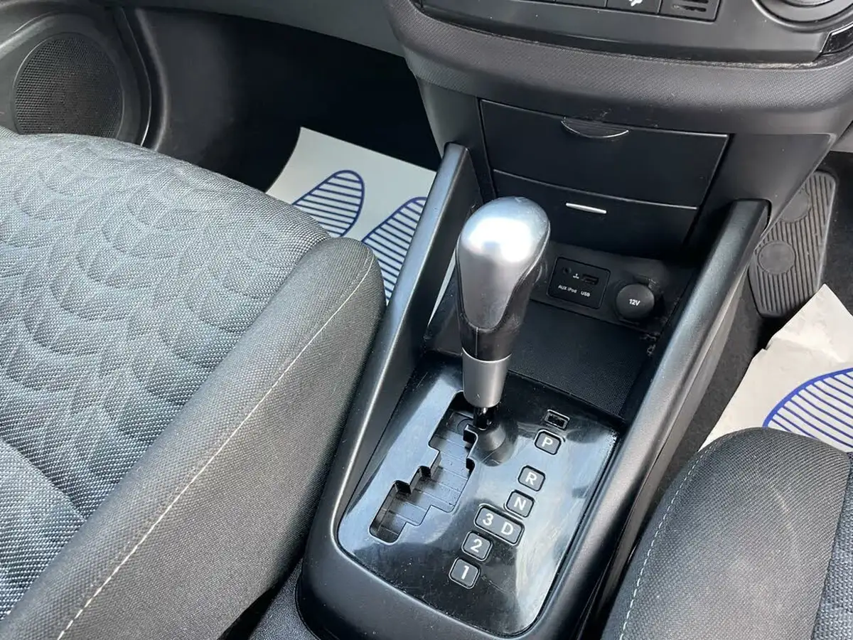2012-kia-ceed-16td-3-estate-auto-big-12