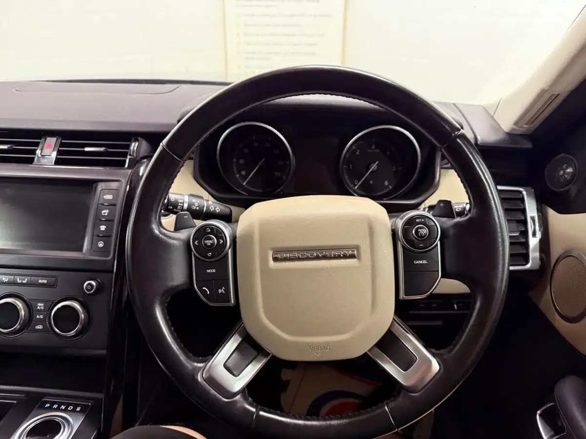 2017-land-rover-discovery-20sd4-se-240ps-awd-station-wagon-5d-auto-big-45