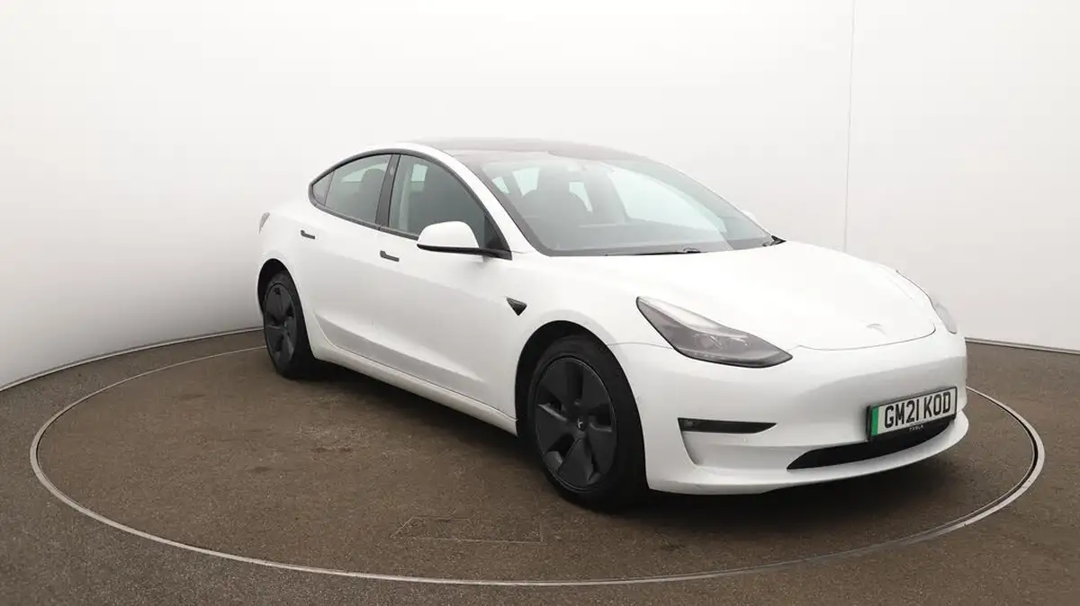 2021-tesla-model-3-e-long-range-4x4-big-42