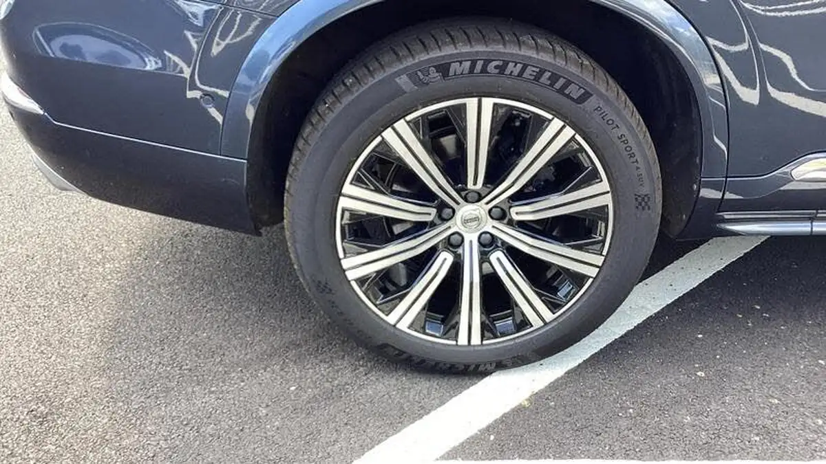 2020-volvo-xc90-20-b5-inscription-big-25