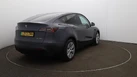 2022-tesla-model-y-e-long-range-small-55