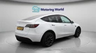 2022-tesla-model-y-e-long-range-small-7