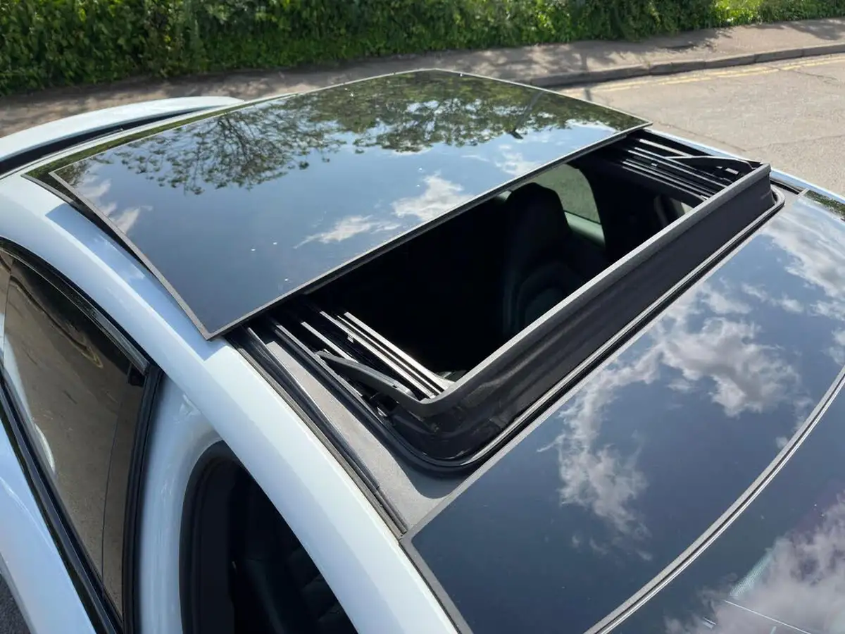 2017-porsche-panamera-40-v8-4s-diesel-422ps-sport-turismo-big-75