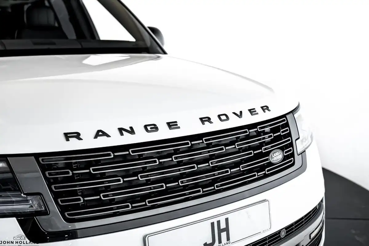 2024-land-rover-range-rover-30-d350-hse-big-11
