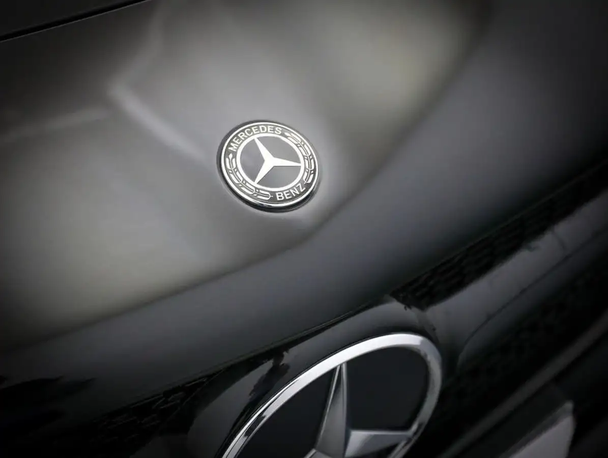 2020-mercedes-benz-cla-13-cla-180-amg-line-premium-plus-coupe-4d-big-13