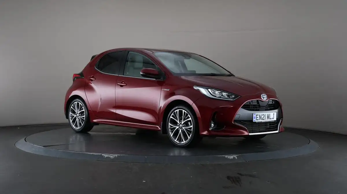 2021-toyota-yaris-15-vvt-i-excel-big-54