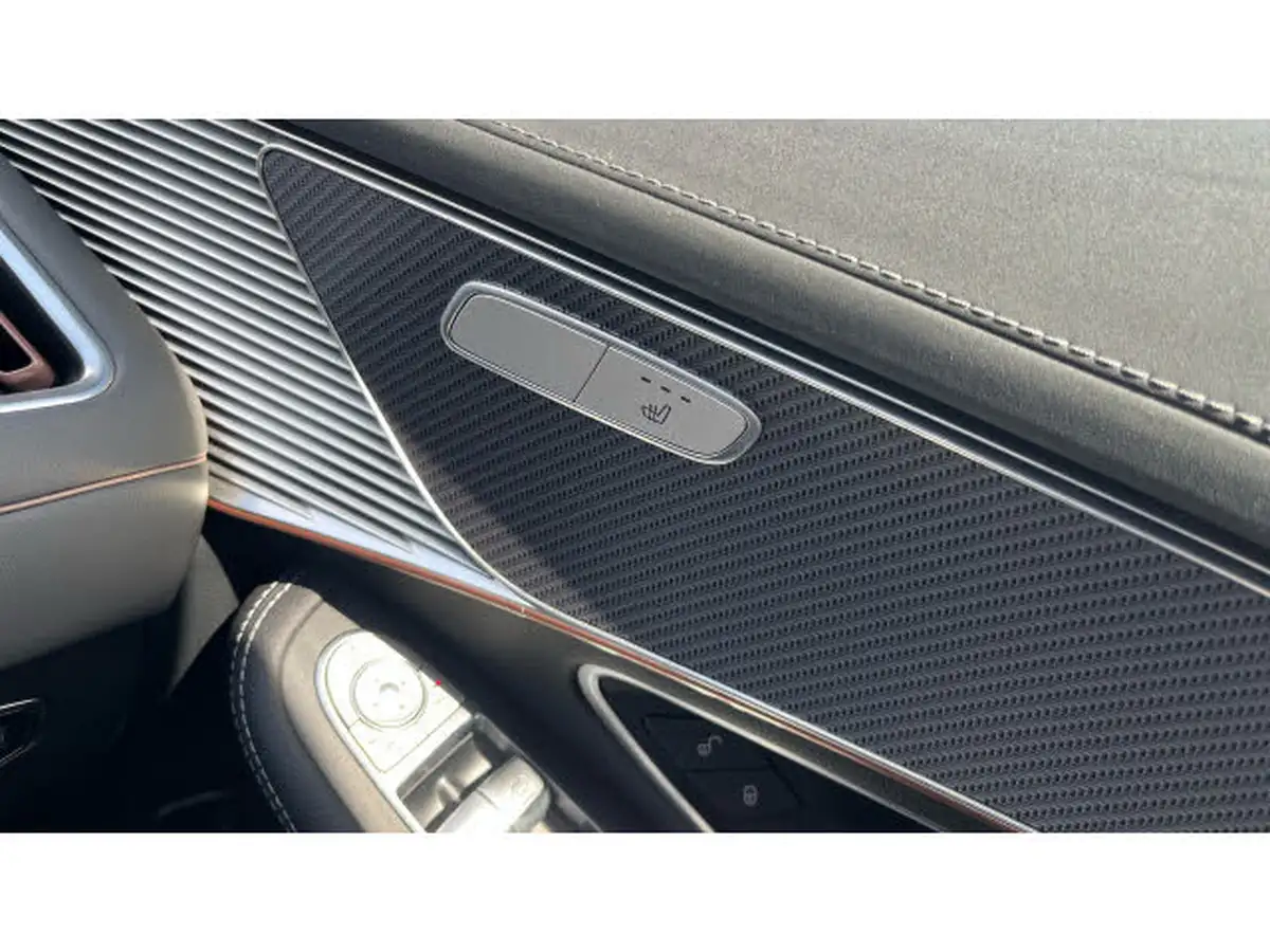 2022-mercedes-benz-eqc-e-eqc-400-amg-line-premium-big-28