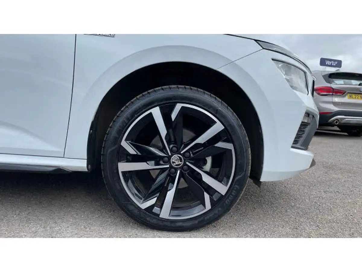 2024-skoda-kamiq-15-tsi-monte-carlo-dsg-big-4