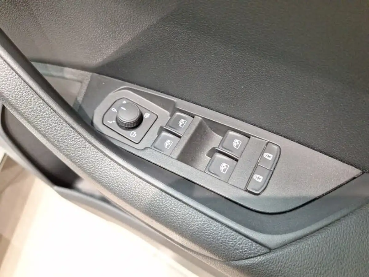 2024-skoda-karoq-10-tsi-se-l-edition-big-16