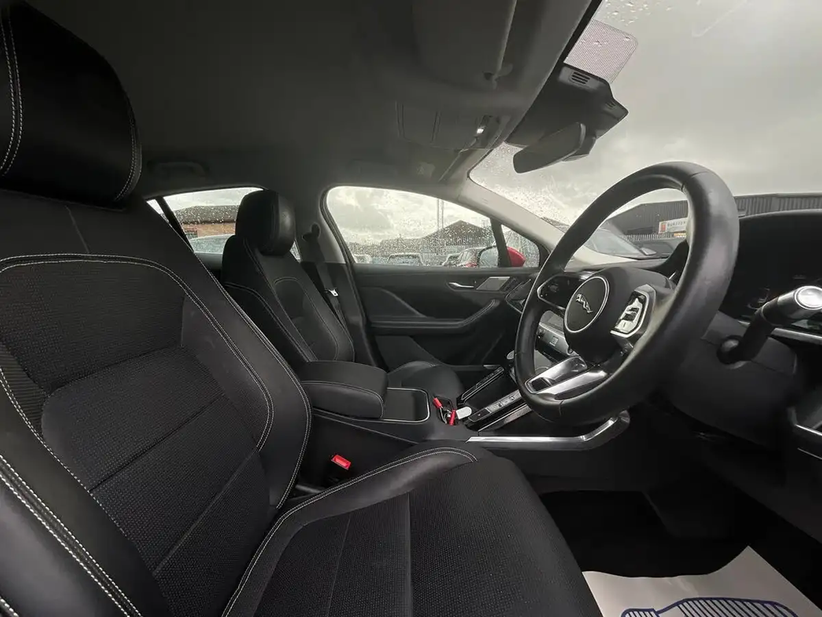 2019-jaguar-i-pace-ev400-hse-big-8