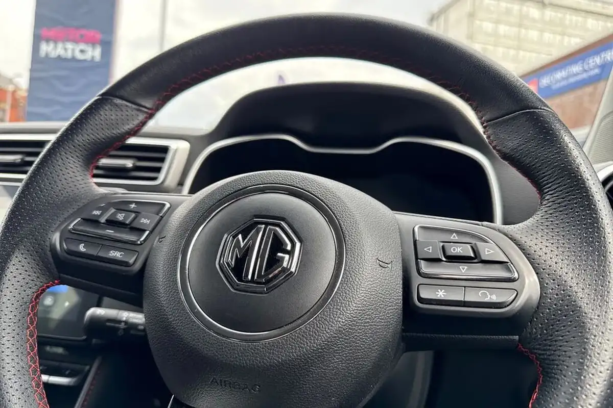 2023-mg-zs-suv-10t-gdi-exclusive-auto-big-41