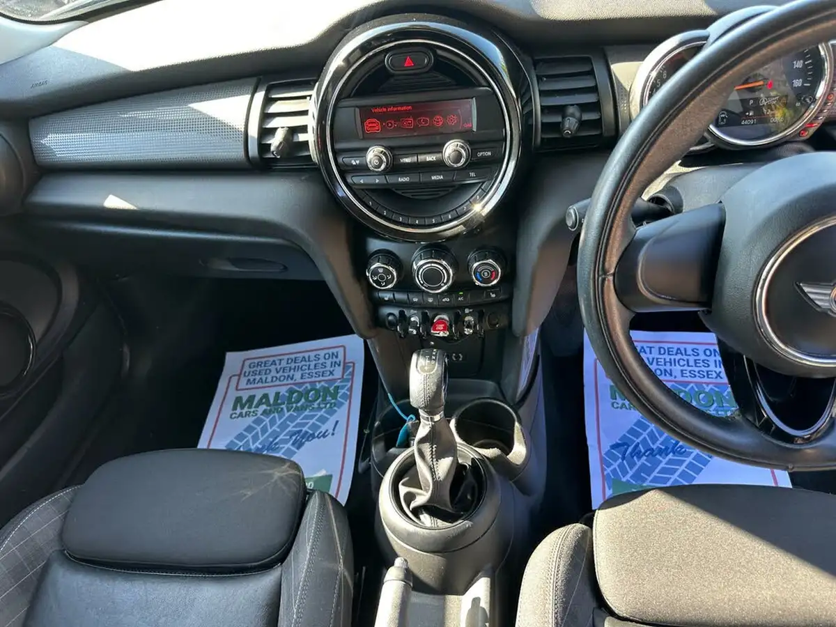 2016-mini-cooper-15-cooper-ss-hatchback-3d-auto-big-11