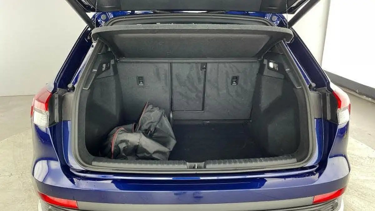 2024-audi-q4-e-tron-45e-s-line-sportback-auto-big-29