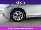 2023-volkswagen-golf-15-tsi-life-130ps-hatchback-small-23