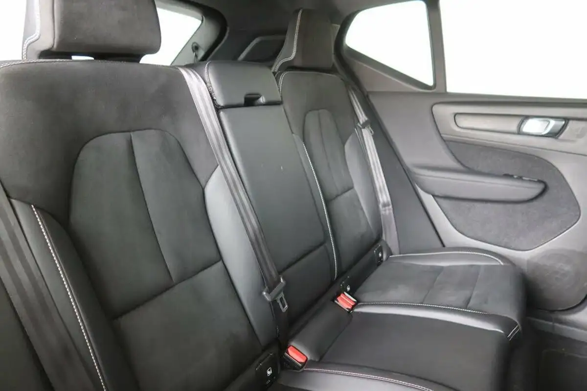 2021-volvo-xc40-15-t3-r-design-pro-161bhp-auto-big-16