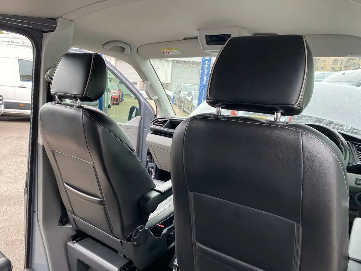 2021-volkswagen-transporter-20bitdi-t32-highline-bmt-swb-4motion-199pseu6dt-e-kombi-big-38