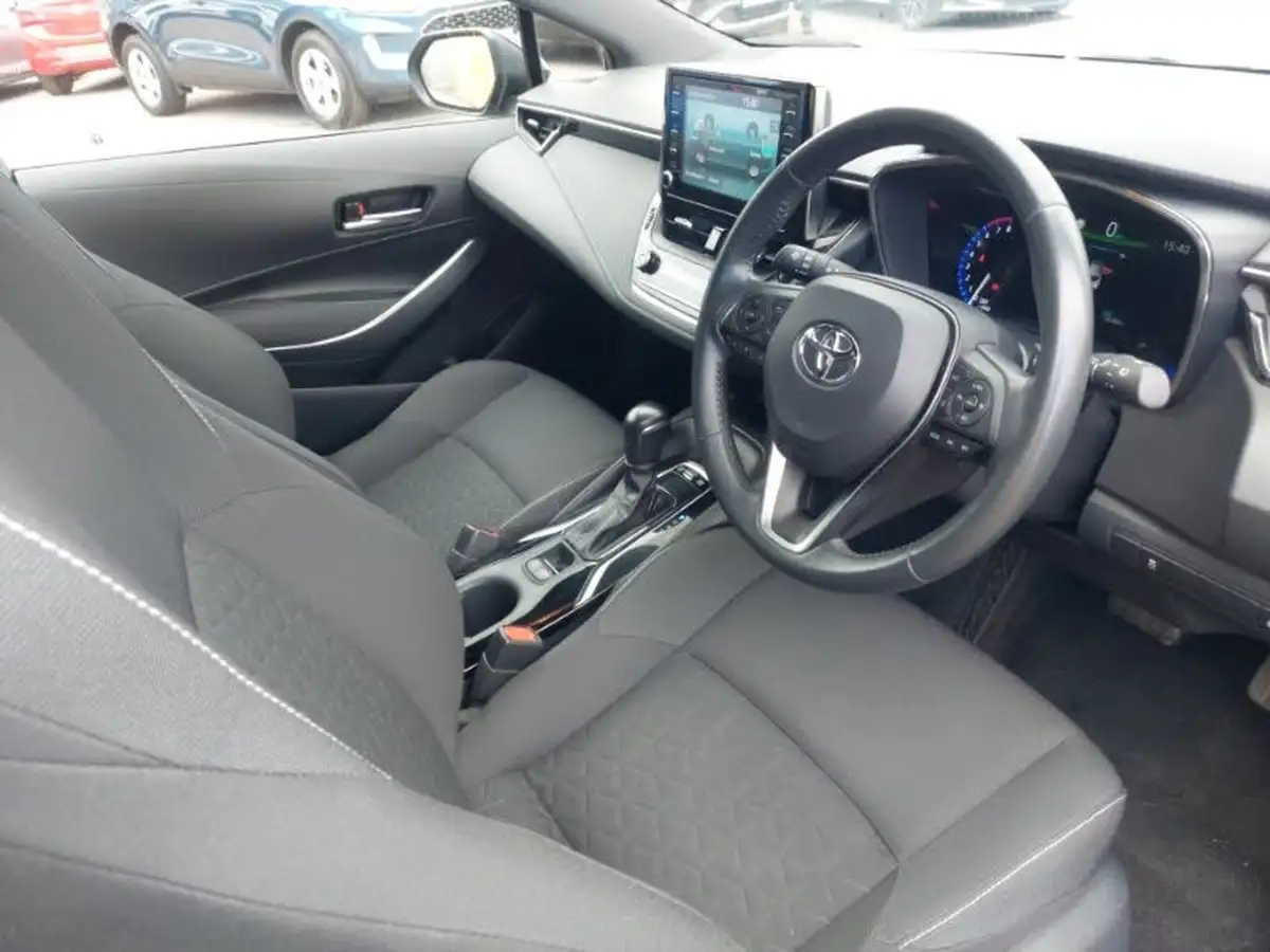 2022-toyota-corolla-20-vvt-i-icon-193bhp-hatchback-big-17