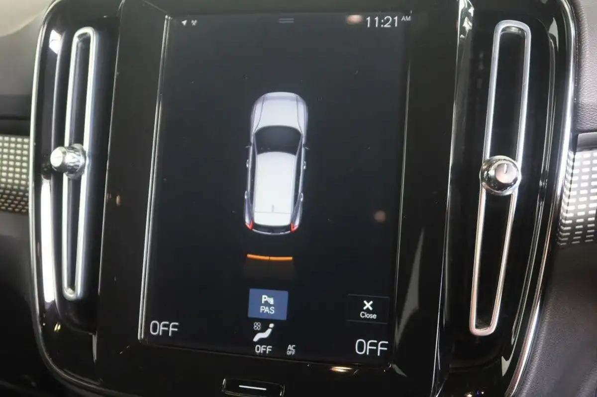 2021-volvo-xc40-15-t3-r-design-161bhp-auto-big-17