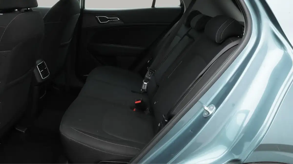 2023-kia-sportage-16-t-gdi-2-148bhp-big-16