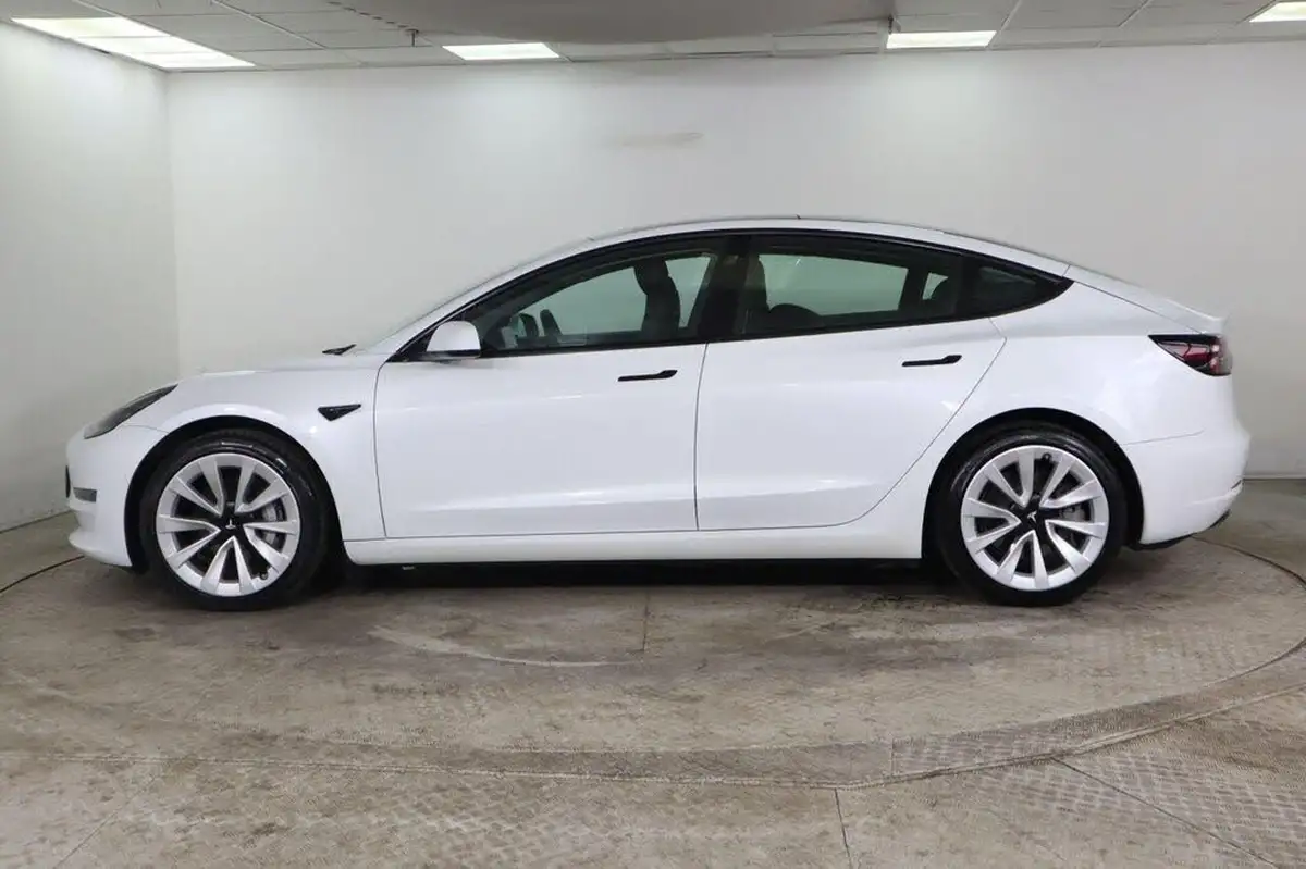 2021-tesla-model-3-e-long-range-4x4-big-4