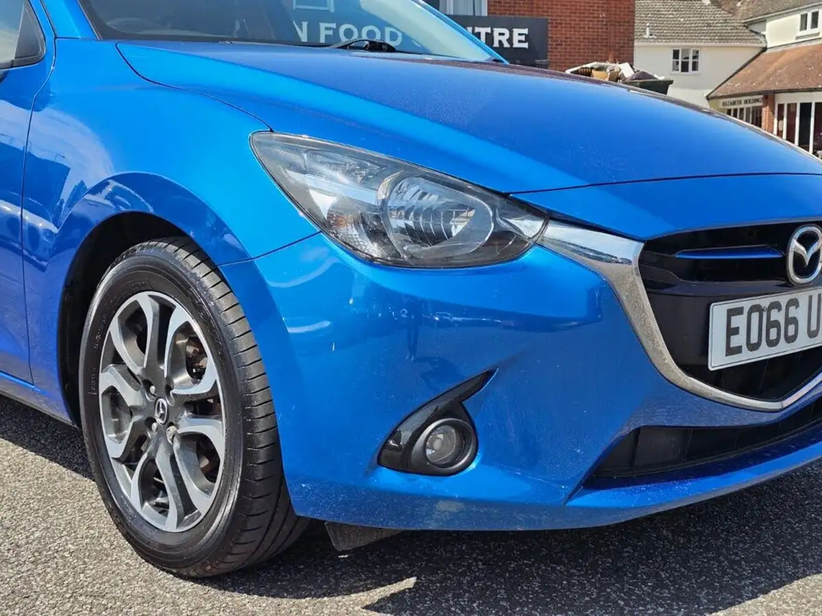 2016-mazda-mazda2-15-sport-nav-90ps-big-31