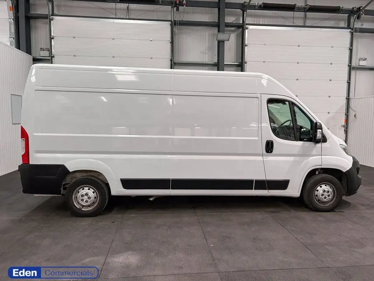 2022-citroen-relay-22bluehdi-35-l3h2-enterprise-panel-big-1