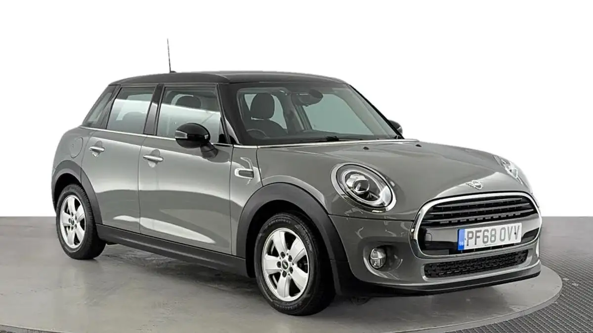 2018-mini-cooper-15-cooper-classic-ss-hatchback-5d-big-1