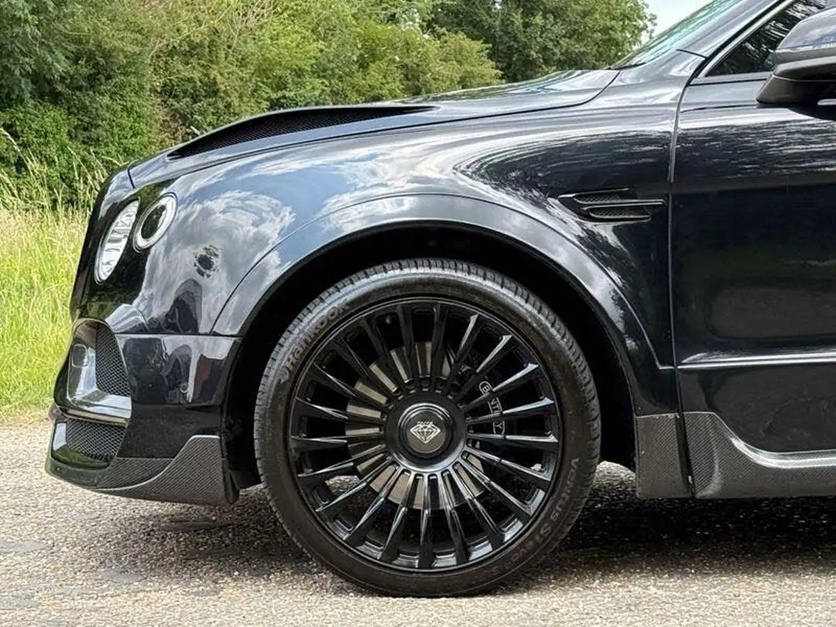 2018-bentley-bentayga-40-v8-big-4