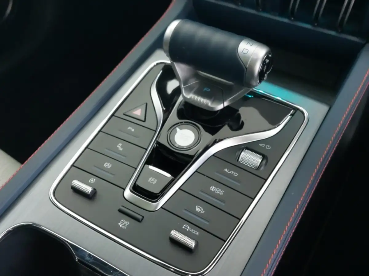 2024-byd-atto-3-e-design-big-14
